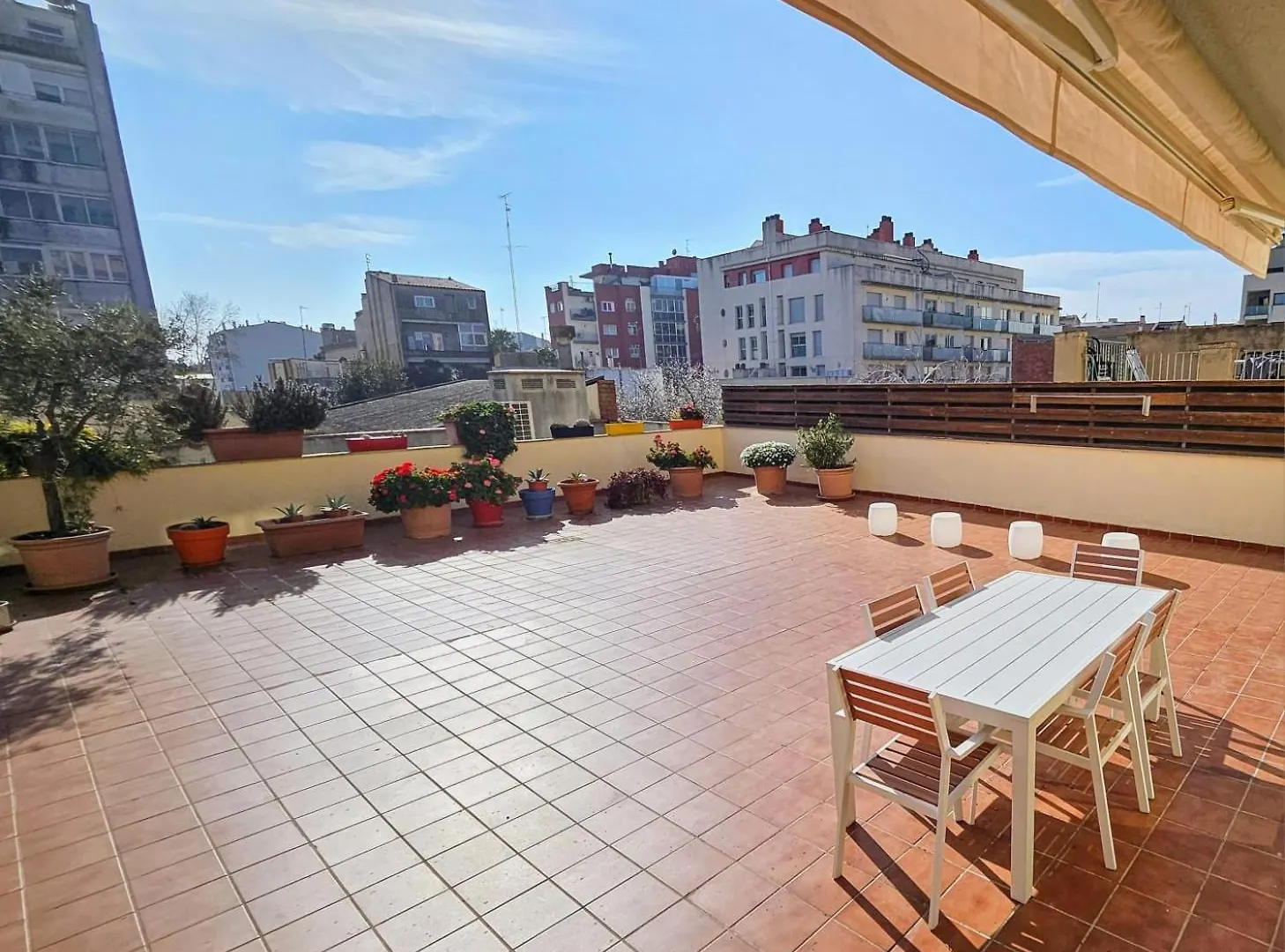 Apartamento Vilallonga Figueres  Apartment